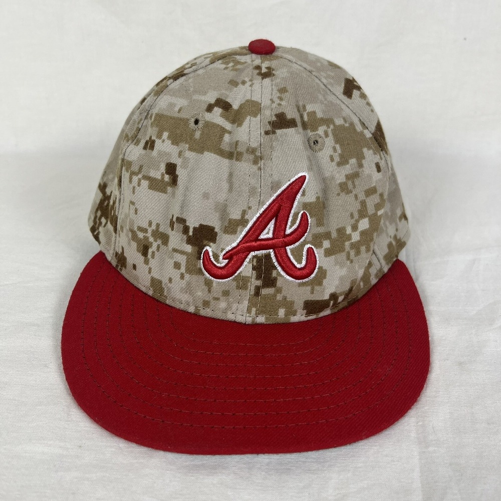 Atlanta Braves Hat Cap Fitted Size 7 Camo MLB Baseball On-Field New Era 59Fifty